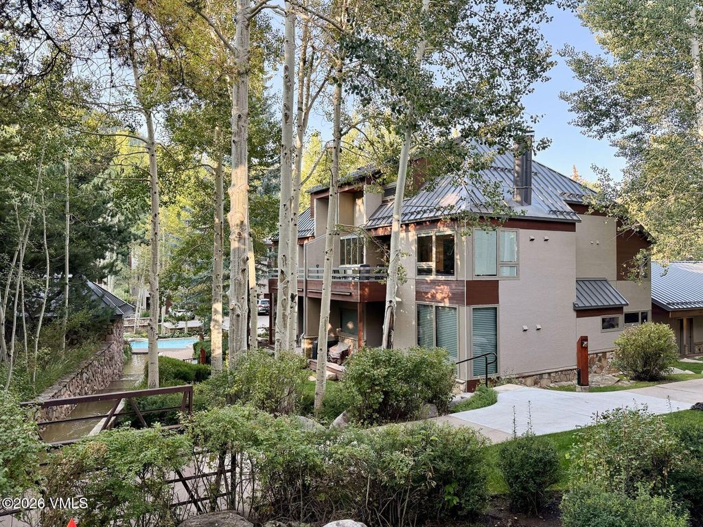 Photo of 1360 Westhaven Drive #4D, Vail, CO 81657 (MLS # 1014087)