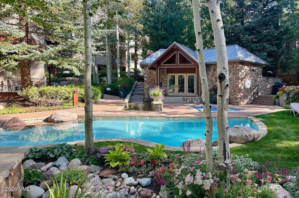 Photo of 1360 Westhaven Drive #4D, Vail, CO 81657 (MLS # 1014087)