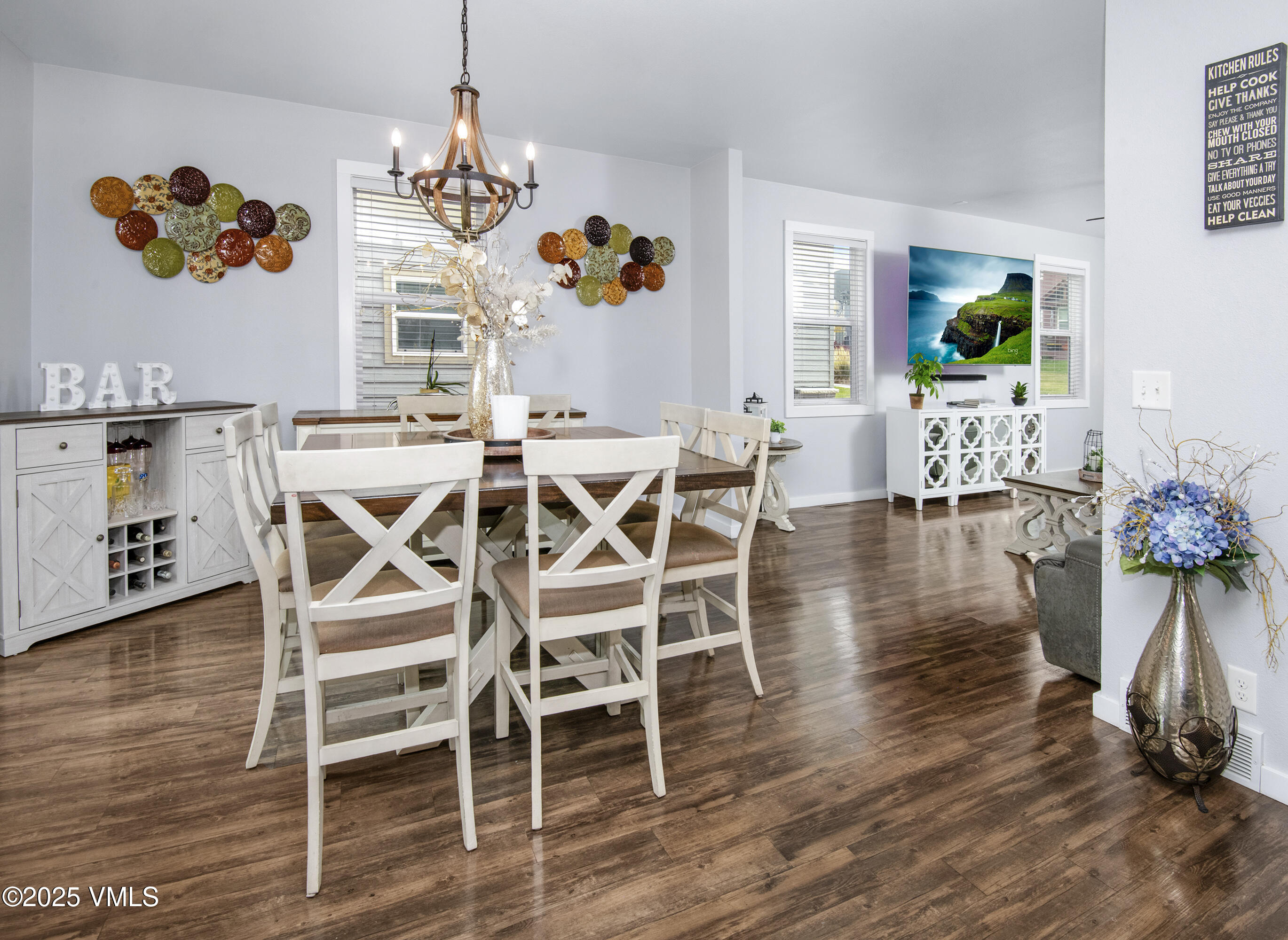 Gypsum, Colorado 81637, United States, 3 Bedrooms Bedrooms, ,3 BathroomsBathrooms,Residential,Active,233210