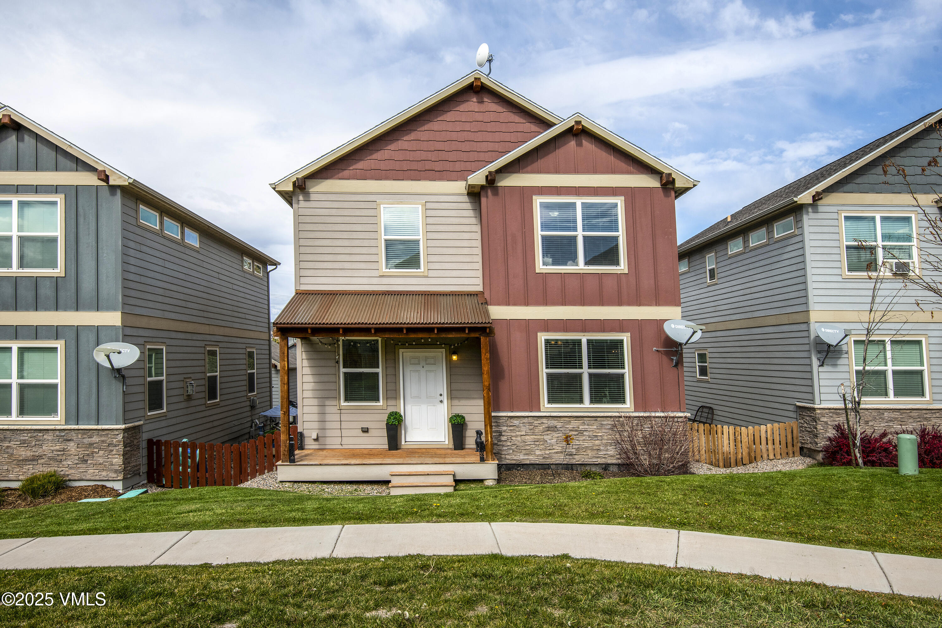 Gypsum, Colorado 81637, United States, 3 Bedrooms Bedrooms, ,3 BathroomsBathrooms,Residential,Active,233210