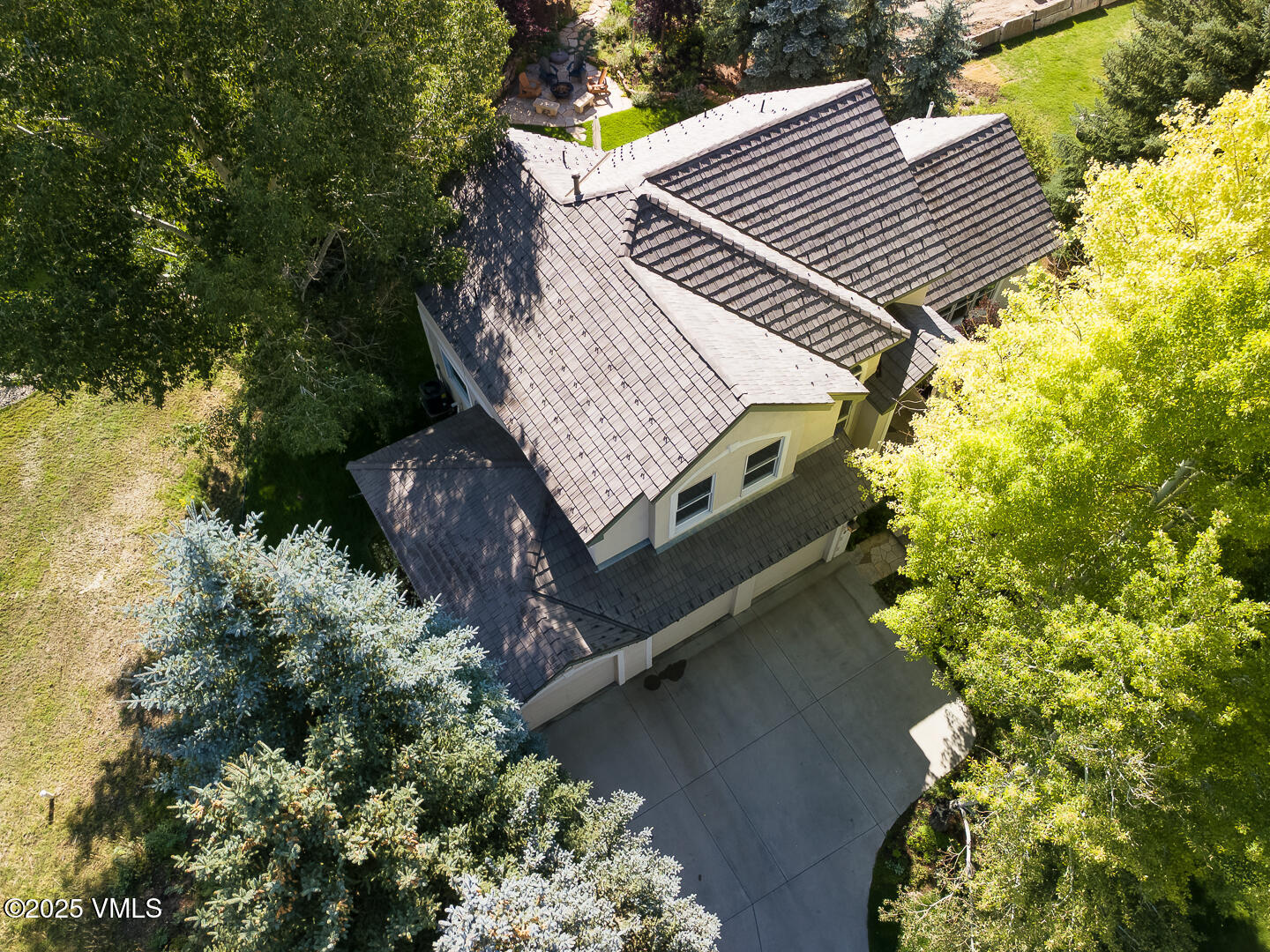 Edwards, Colorado 81632, United States, 5 Bedrooms Bedrooms, ,4 BathroomsBathrooms,Residential,Active,196155