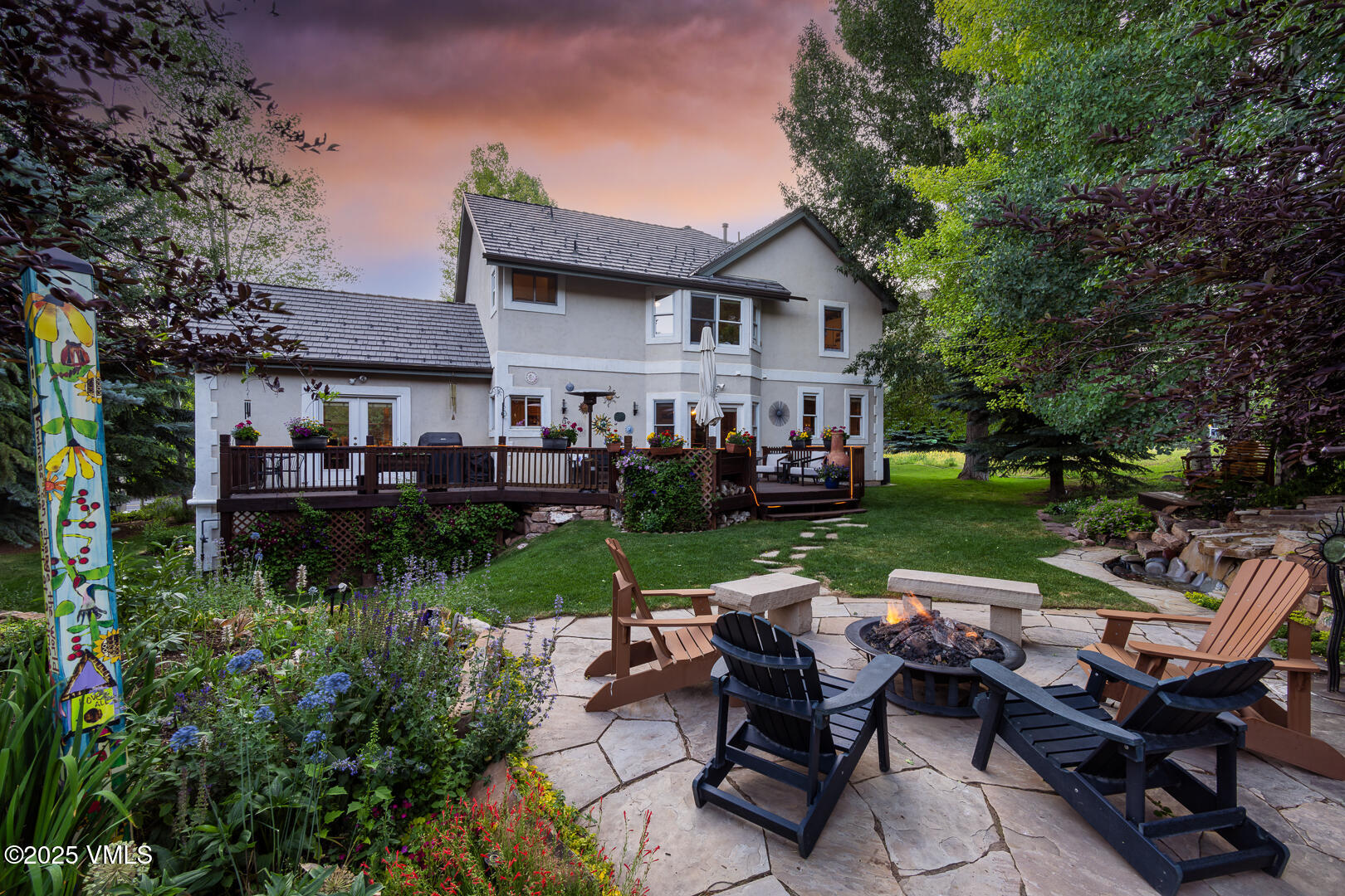 Edwards, Colorado 81632, United States, 5 Bedrooms Bedrooms, ,4 BathroomsBathrooms,Residential,Active,196155