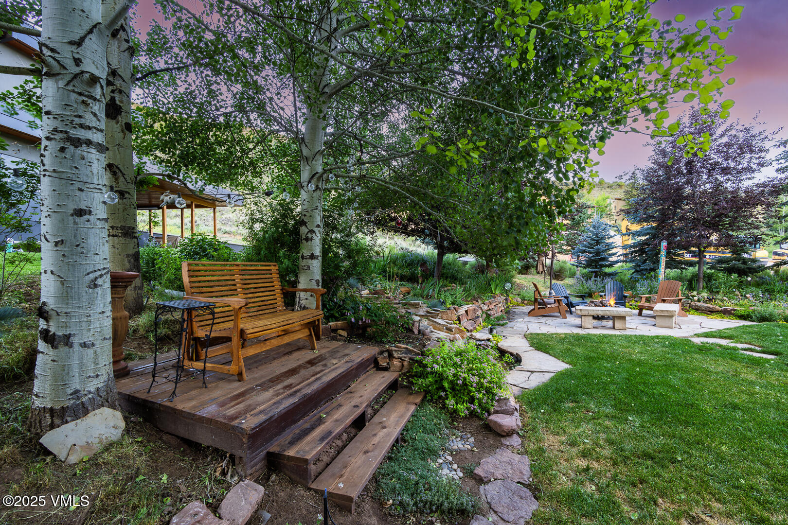 Edwards, Colorado 81632, United States, 5 Bedrooms Bedrooms, ,4 BathroomsBathrooms,Residential,Active,196155