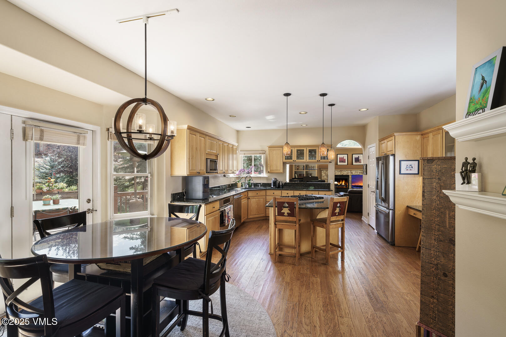 Edwards, Colorado 81632, United States, 5 Bedrooms Bedrooms, ,4 BathroomsBathrooms,Residential,Active,196155