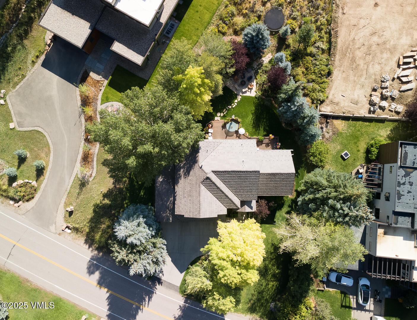 Edwards, Colorado 81632, United States, 5 Bedrooms Bedrooms, ,4 BathroomsBathrooms,Residential,Active,196155