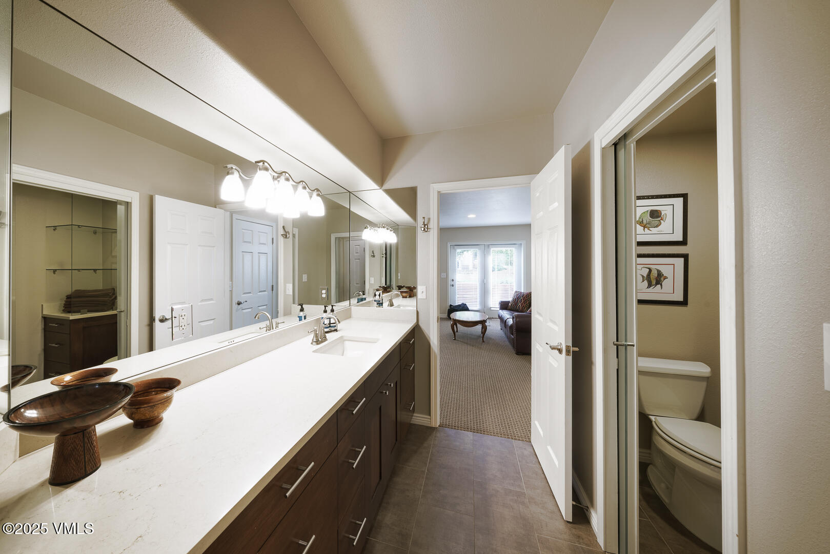 Edwards, Colorado 81632, United States, 5 Bedrooms Bedrooms, ,4 BathroomsBathrooms,Residential,Active,196155