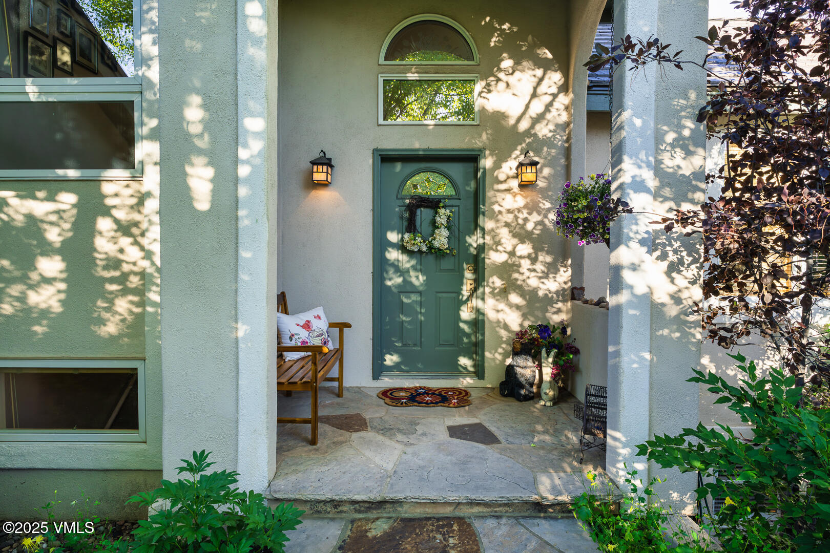 Edwards, Colorado 81632, United States, 5 Bedrooms Bedrooms, ,4 BathroomsBathrooms,Residential,Active,196155