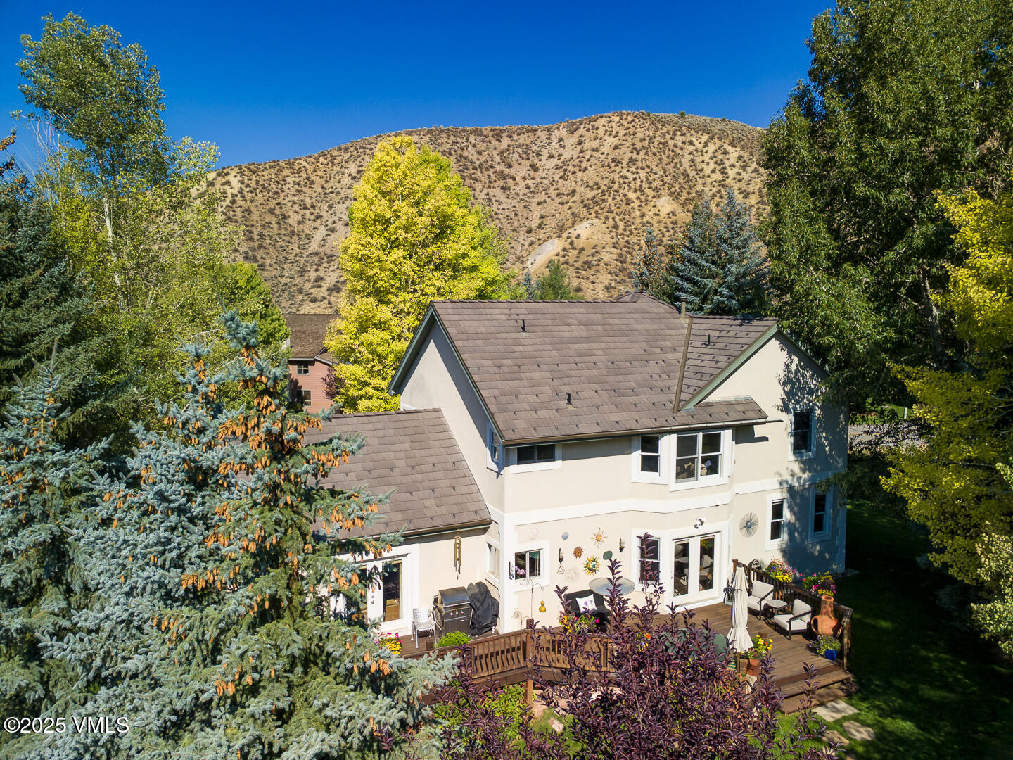 Edwards, Colorado 81632, United States, 5 Bedrooms Bedrooms, ,4 BathroomsBathrooms,Residential,Active,196155