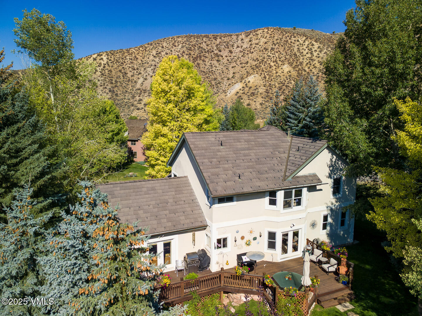 Edwards, Colorado 81632, United States, 5 Bedrooms Bedrooms, ,4 BathroomsBathrooms,Residential,Active,196155