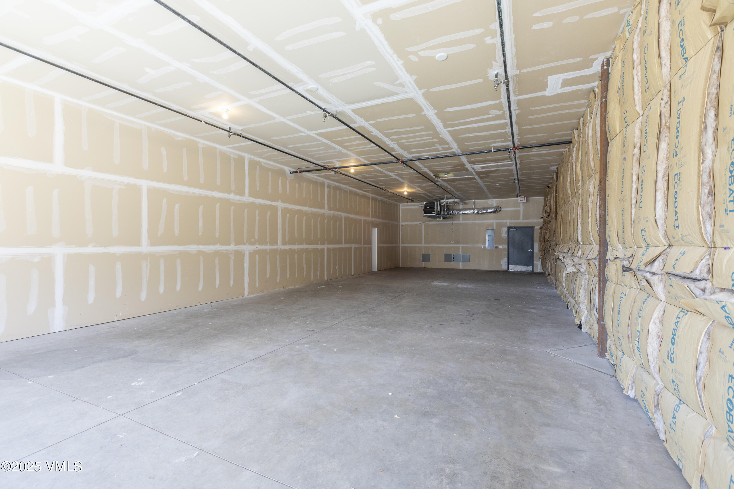 Eagle, Colorado 81631, United States, ,Commercial,Active,150301