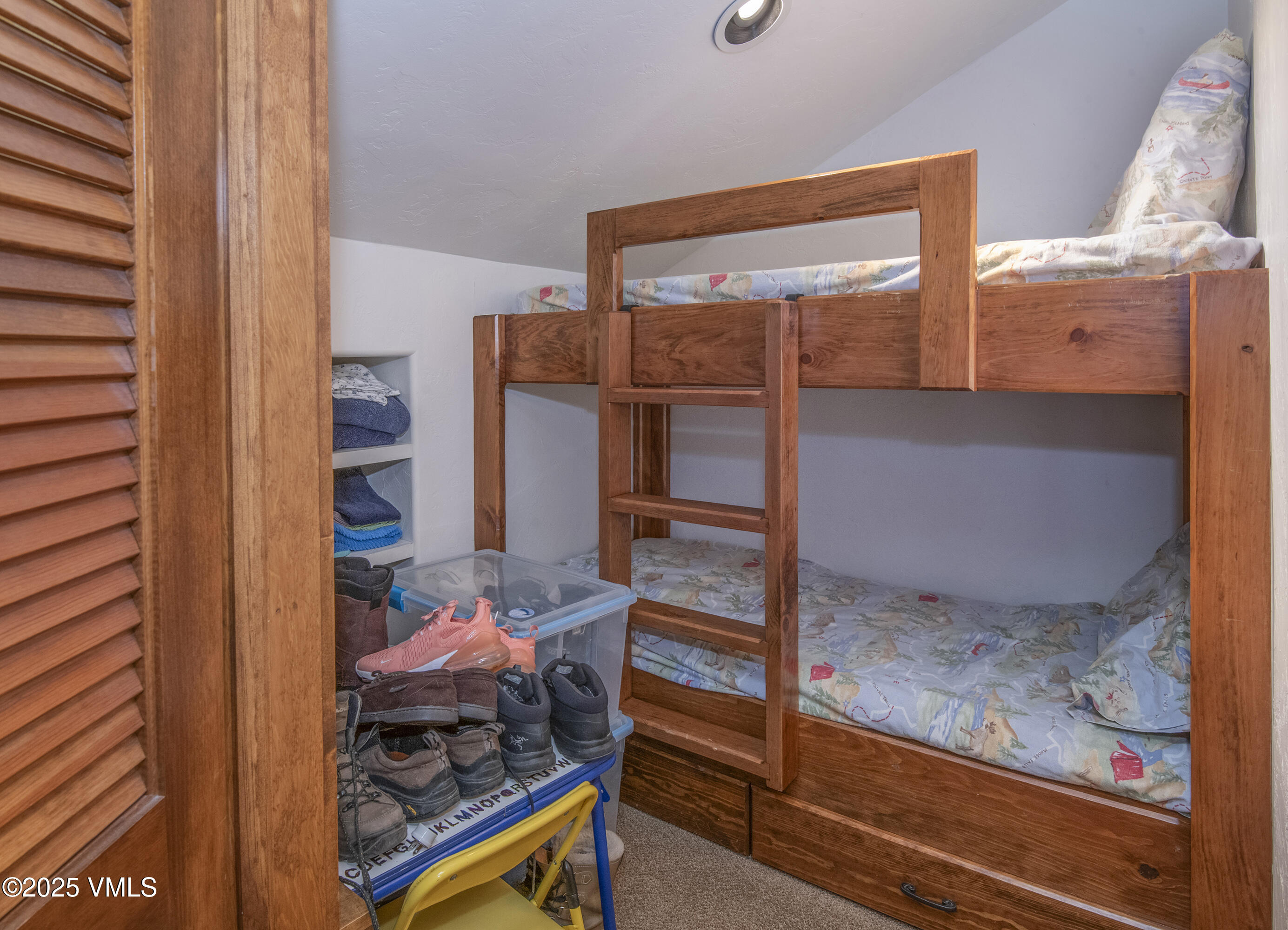 Vail, Colorado 81657, United States, 4 Bedrooms Bedrooms, ,4 BathroomsBathrooms,Residential,Active,147871