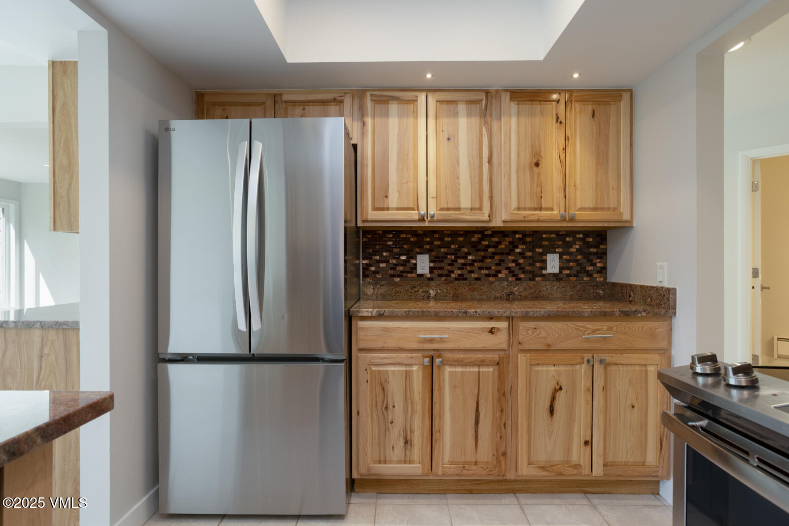 Avon, Colorado 81620, United States, 3 Bedrooms Bedrooms, ,3 BathroomsBathrooms,Residential,Pending,209991