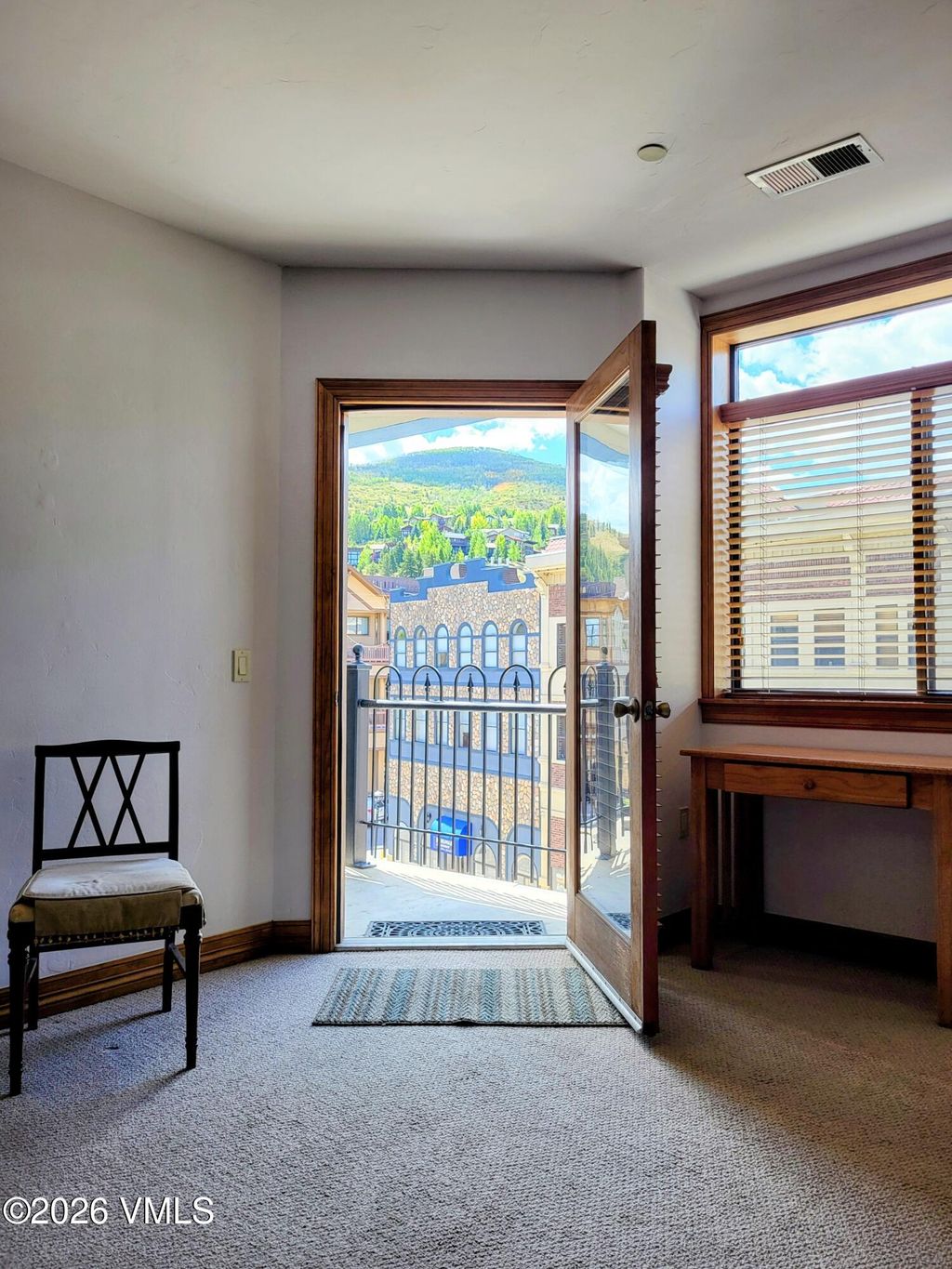 Photo of 225 Main St #R-304, Edwards, CO 81632 (MLS # 1013663)