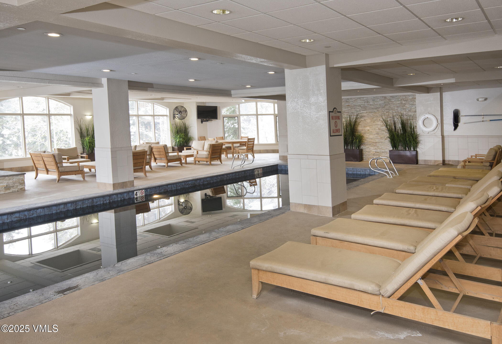 Beaver Creek, Colorado 81620, United States, 2 Bedrooms Bedrooms, ,3 BathroomsBathrooms,Residential,Active,97535