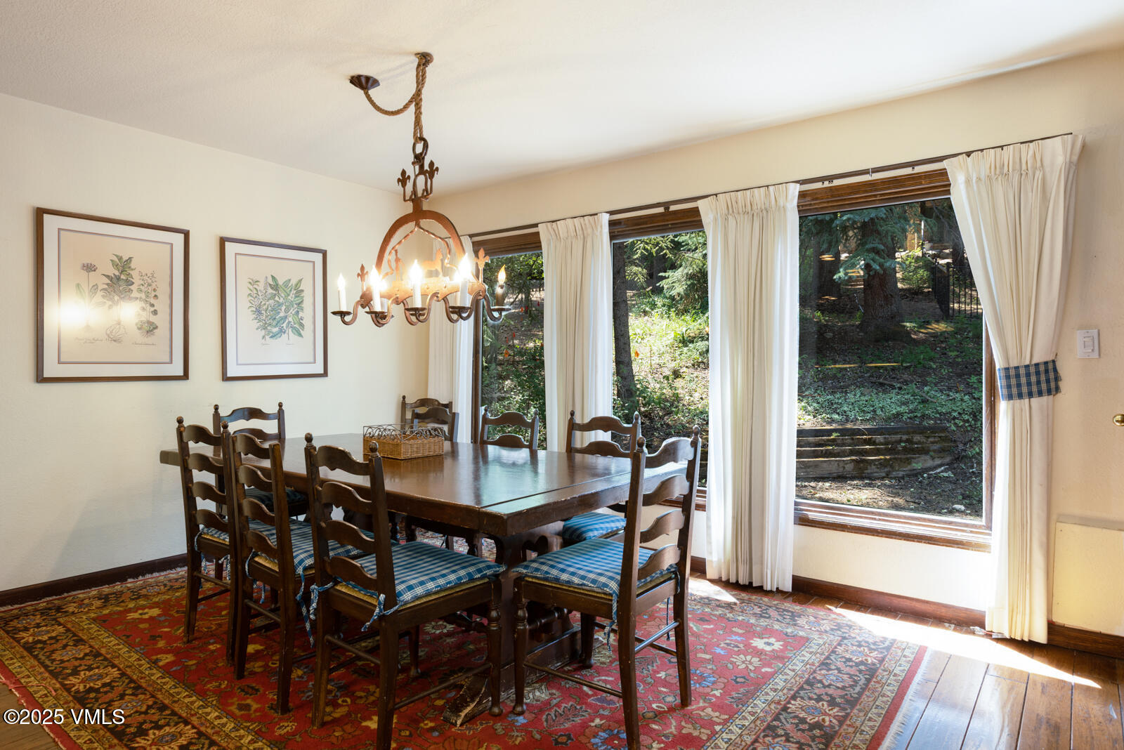 Vail, Colorado 81657, United States, 5 Bedrooms Bedrooms, ,5 BathroomsBathrooms,Residential,Active,164364