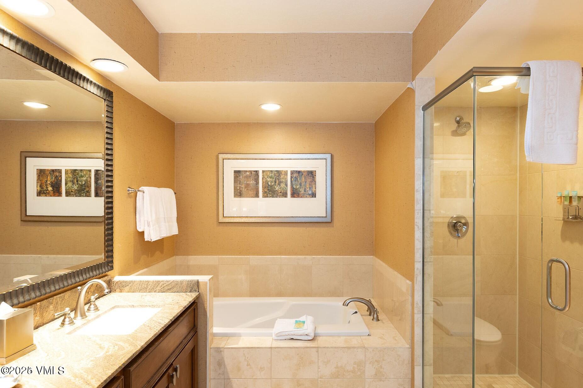 Beaver Creek, Colorado 81620, United States, 3 Bedrooms Bedrooms, ,3 BathroomsBathrooms,Residential,Active,117159