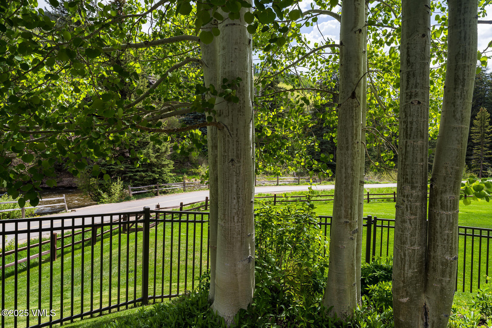 Vail, Colorado 81657, United States, 2 Bedrooms Bedrooms, ,2 BathroomsBathrooms,Residential,Active,145126