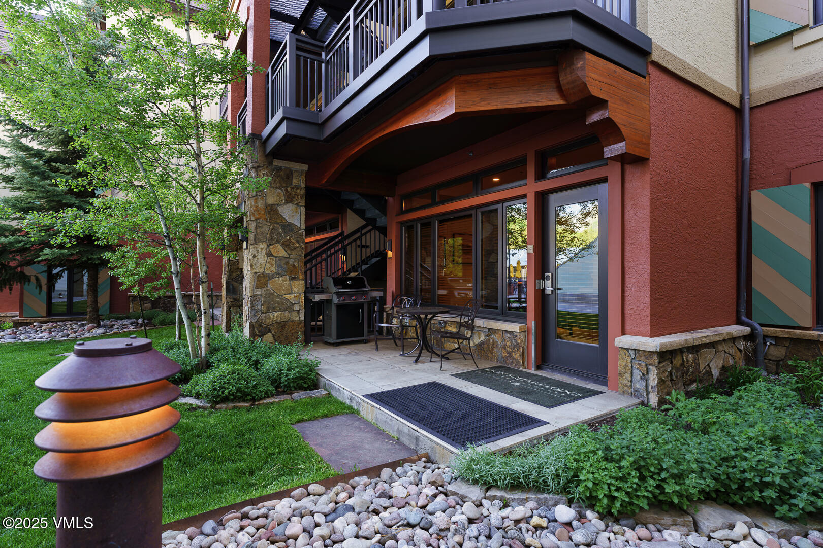 Vail, Colorado 81657, United States, 2 Bedrooms Bedrooms, ,2 BathroomsBathrooms,Residential,Active,145126