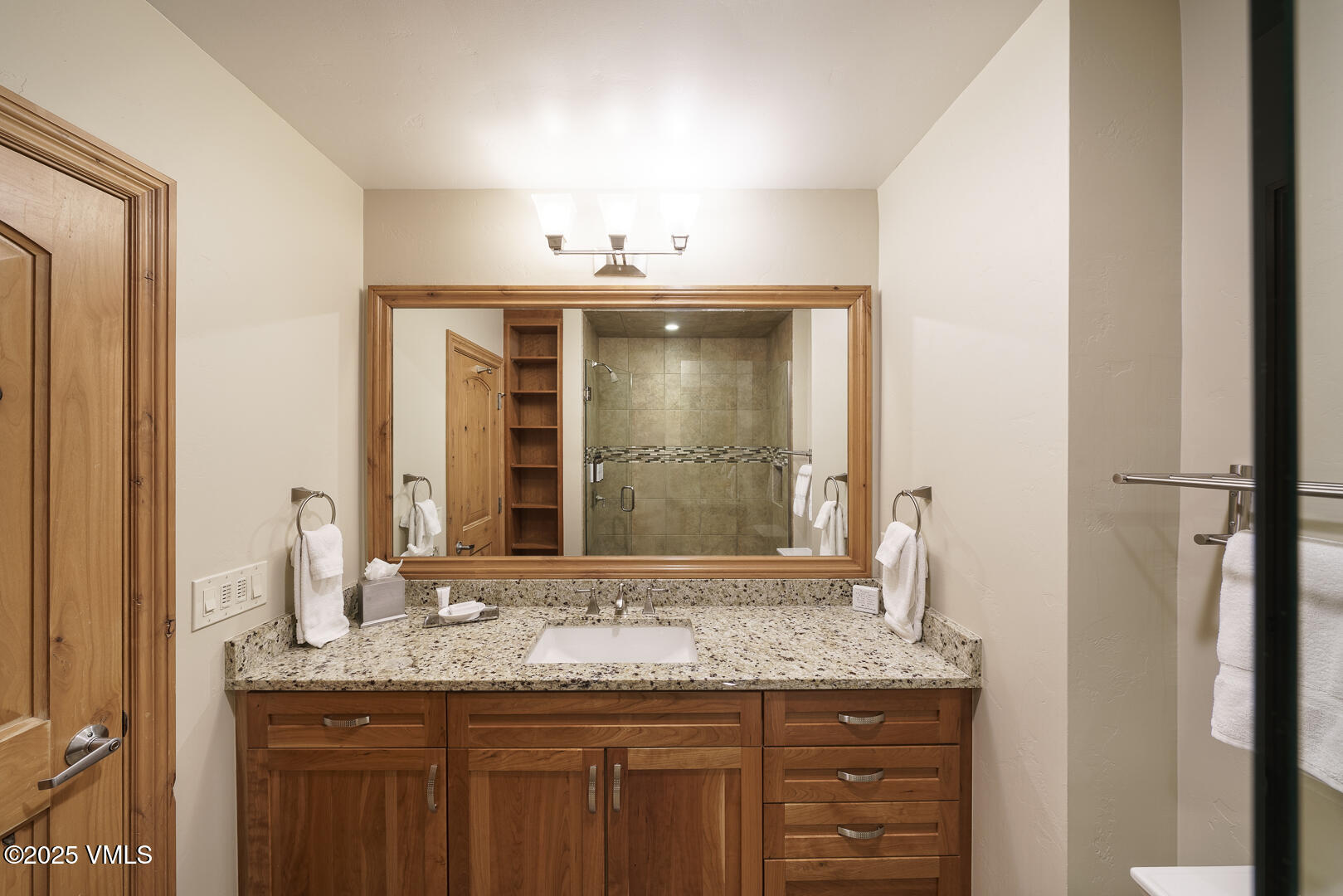 Vail, Colorado 81657, United States, 2 Bedrooms Bedrooms, ,2 BathroomsBathrooms,Residential,Active,145126