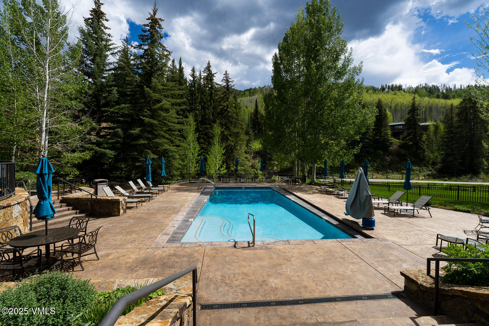 Vail, Colorado 81657, United States, 2 Bedrooms Bedrooms, ,2 BathroomsBathrooms,Residential,Active,145126