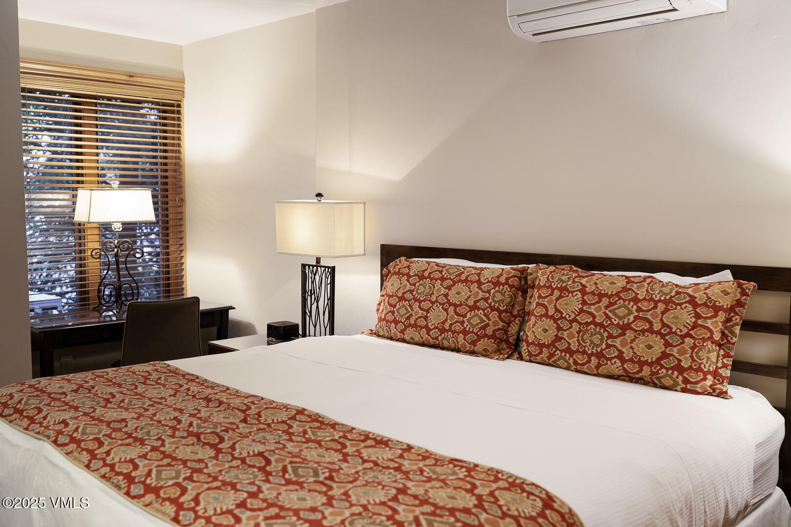 Vail, Colorado 81657, United States, 2 Bedrooms Bedrooms, ,2 BathroomsBathrooms,Residential,Active,145126