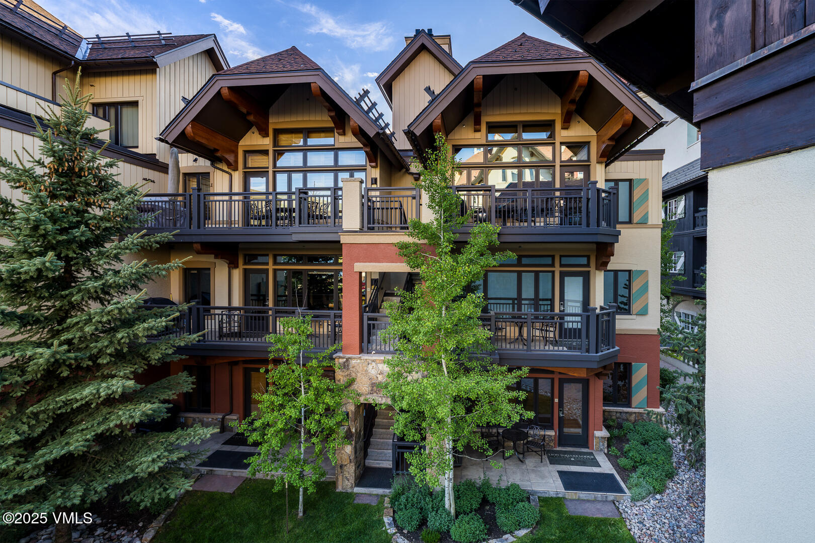 Vail, Colorado 81657, United States, 2 Bedrooms Bedrooms, ,2 BathroomsBathrooms,Residential,Active,145126