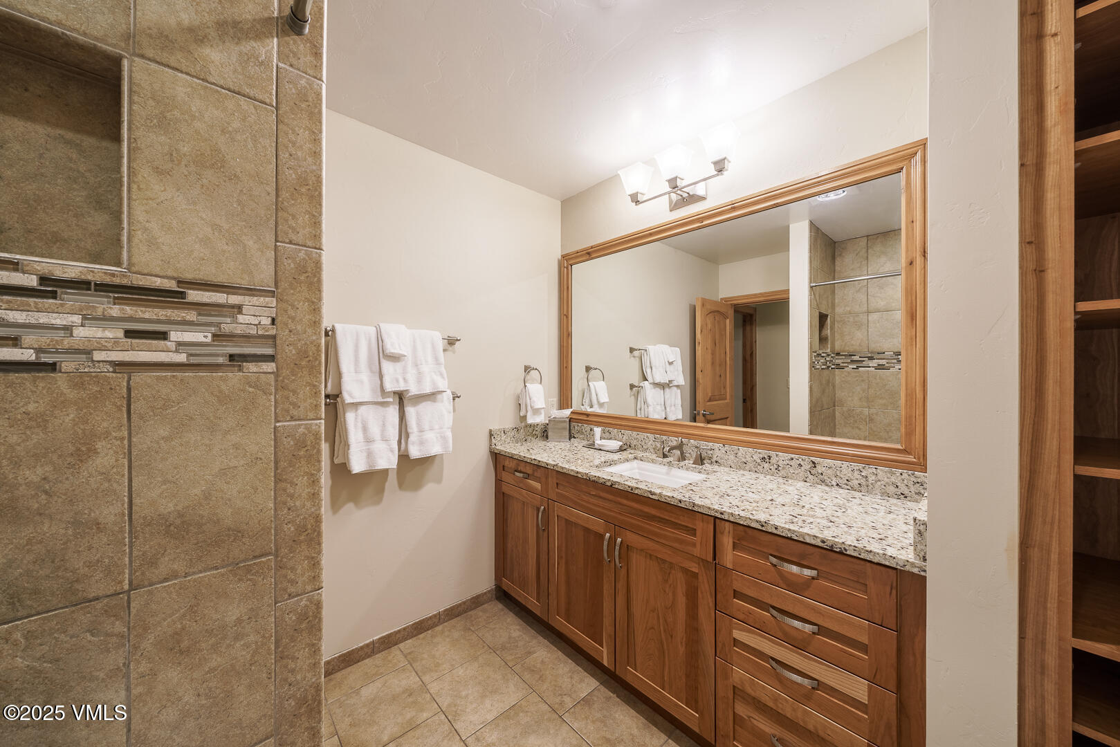 Vail, Colorado 81657, United States, 2 Bedrooms Bedrooms, ,2 BathroomsBathrooms,Residential,Active,145126