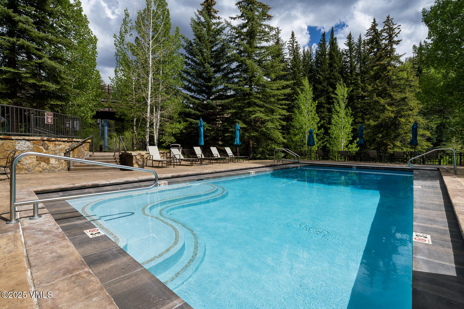 Vail, Colorado 81657, United States, 2 Bedrooms Bedrooms, ,2 BathroomsBathrooms,Residential,Active,145126