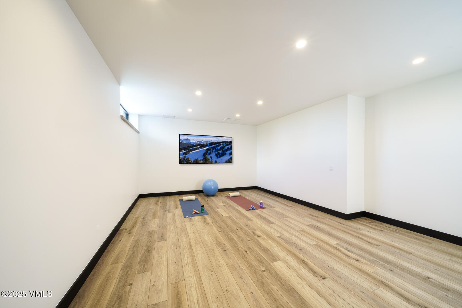 Edwards, Colorado 81632, United States, 6 Bedrooms Bedrooms, ,7 BathroomsBathrooms,Residential,Active,185087