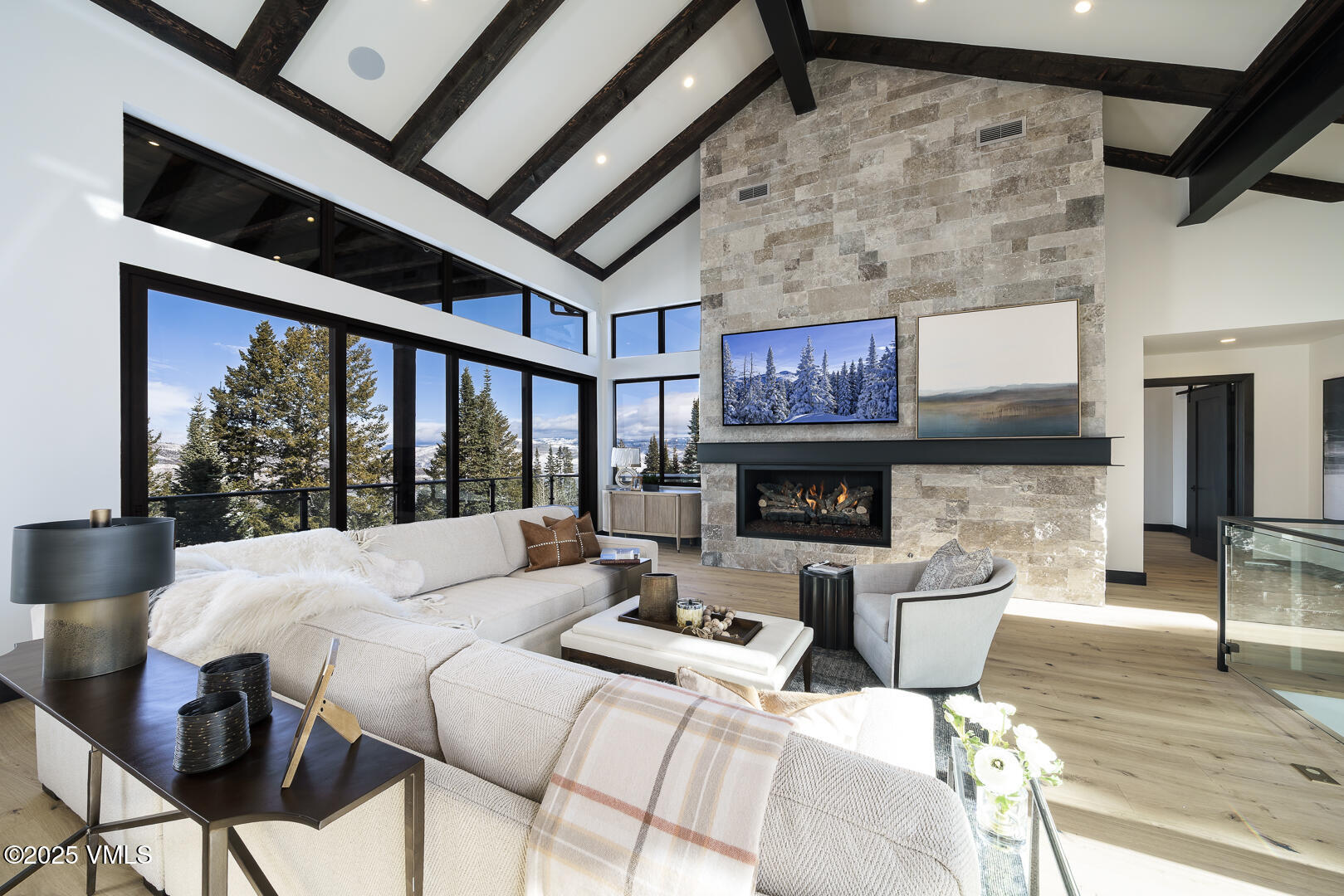 Edwards, Colorado 81632, United States, 6 Bedrooms Bedrooms, ,7 BathroomsBathrooms,Residential,Active,185087