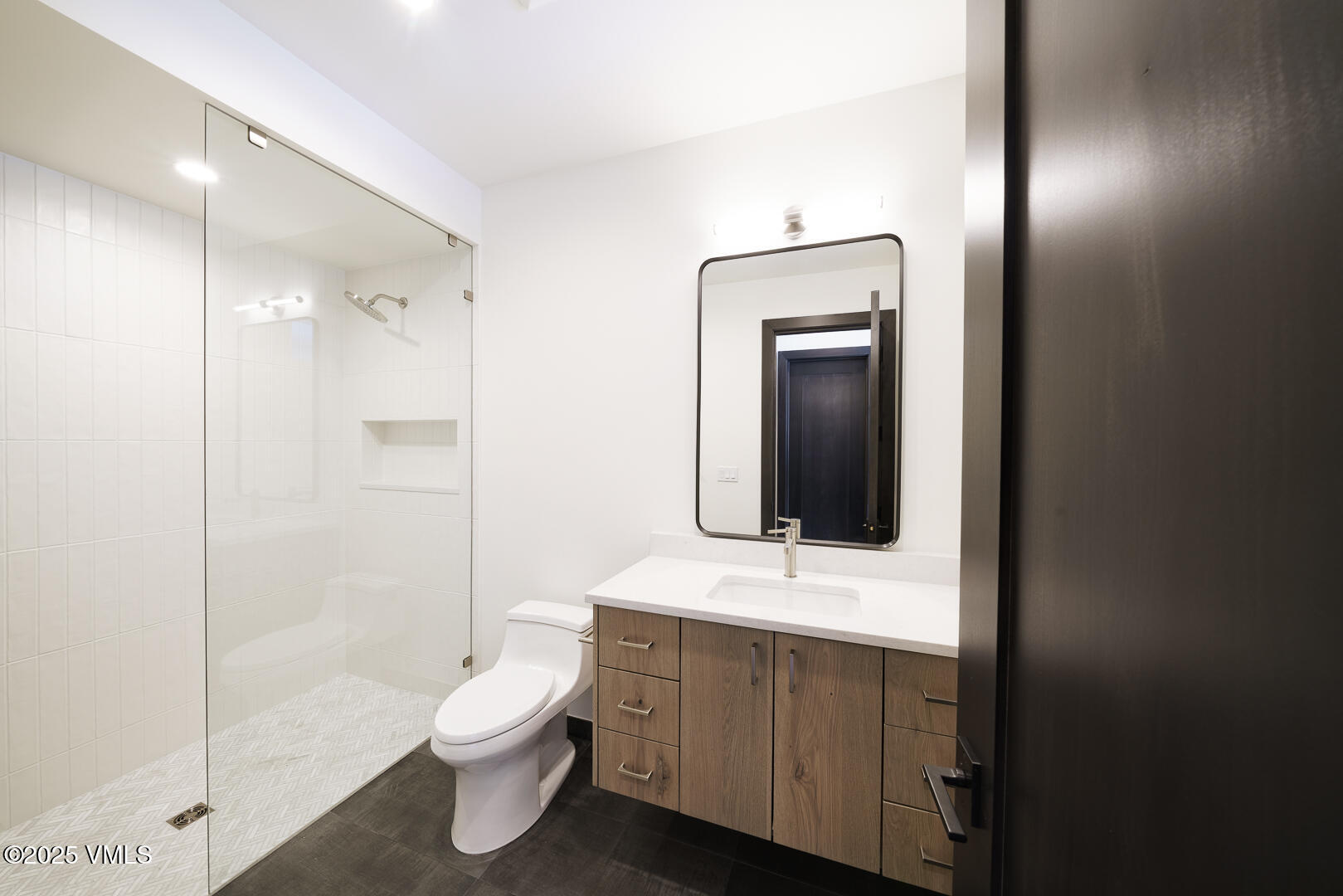 Edwards, Colorado 81632, United States, 6 Bedrooms Bedrooms, ,7 BathroomsBathrooms,Residential,Active,185087