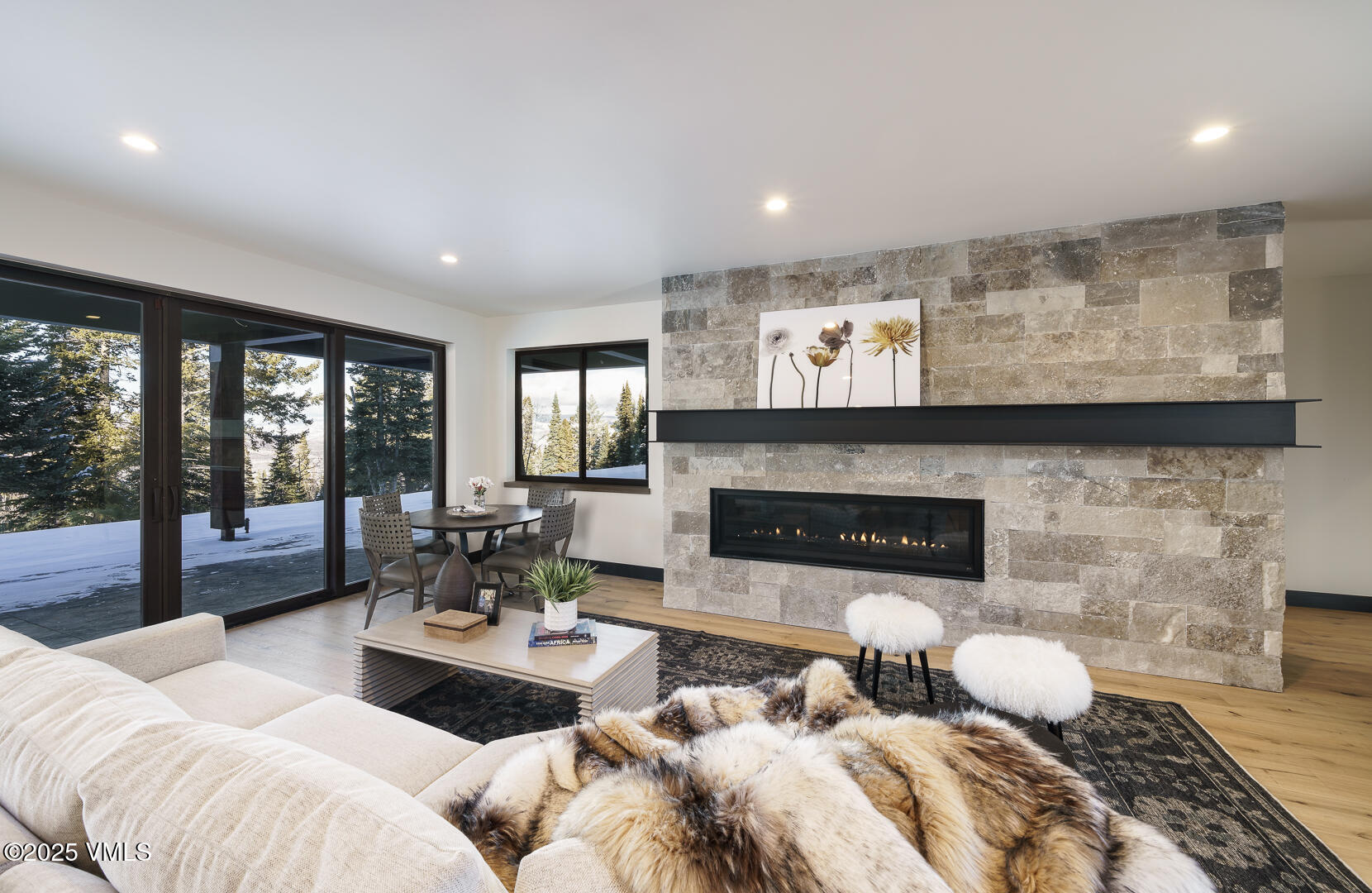 Edwards, Colorado 81632, United States, 6 Bedrooms Bedrooms, ,7 BathroomsBathrooms,Residential,Active,185087