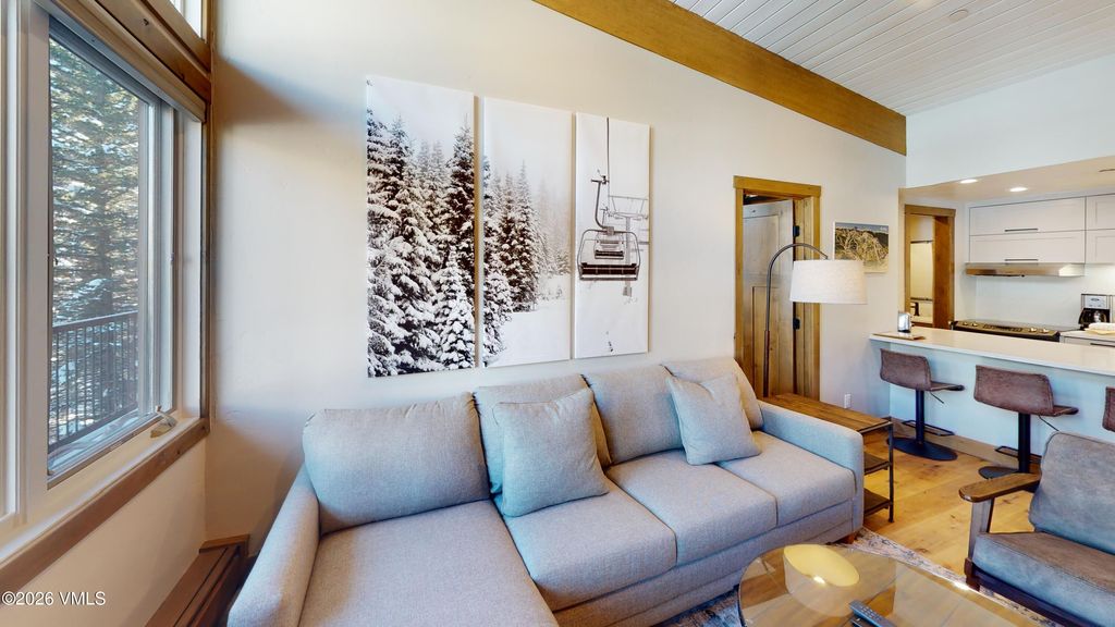 Photo of 595 Vail Valley Drive #385, Vail, CO 81657 (MLS # 1013666)