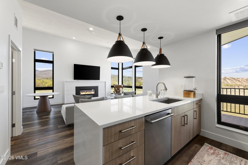 Photo of 91 Mount Hope Circle #E304, Eagle, CO 81631 (MLS # 1014173)