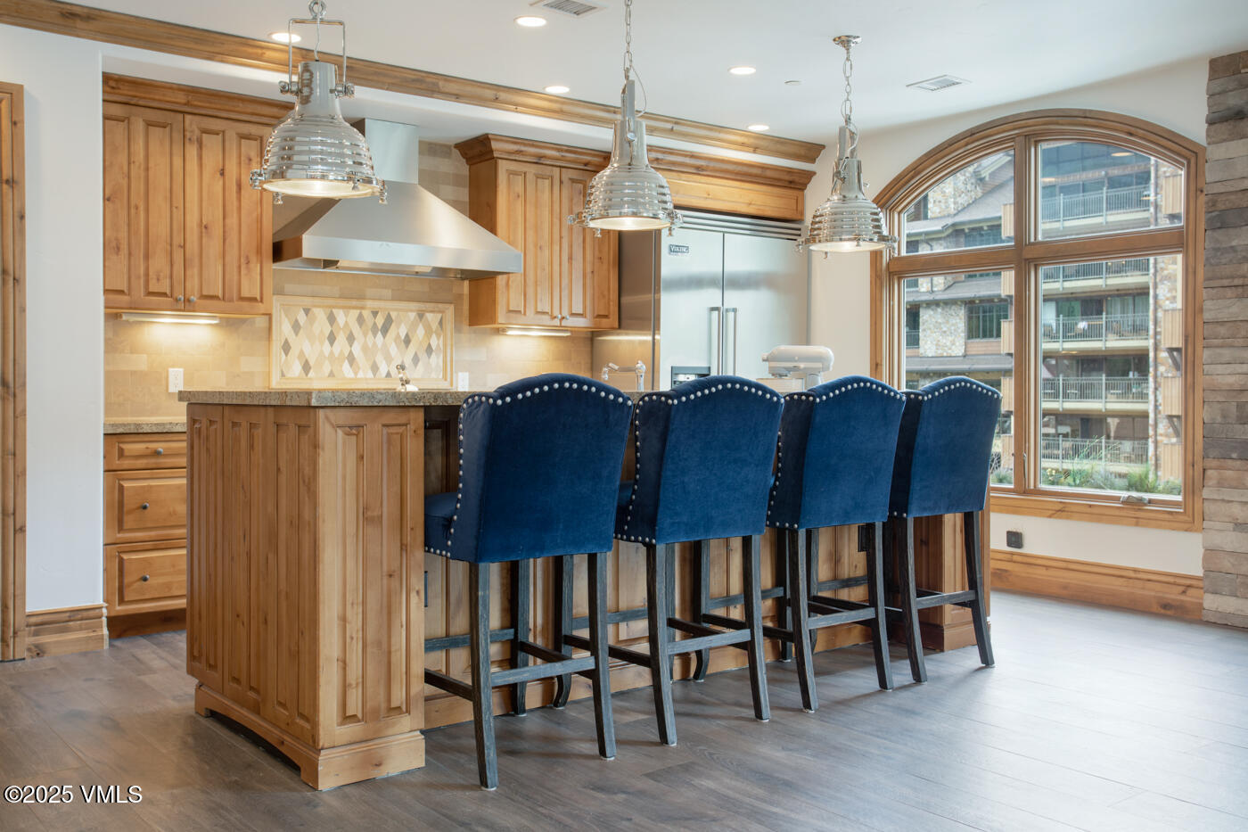 Vail, Colorado 81657, United States, 4 Bedrooms Bedrooms, ,4 BathroomsBathrooms,Residential,Active,47245