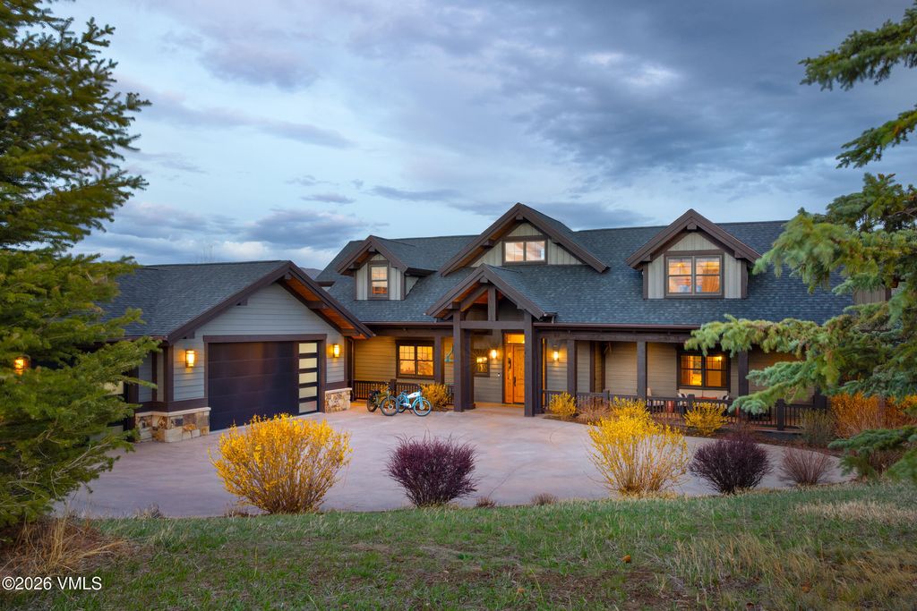 Photo of 378 Harrier Circle, Eagle, CO 81631 (MLS # 1013898)