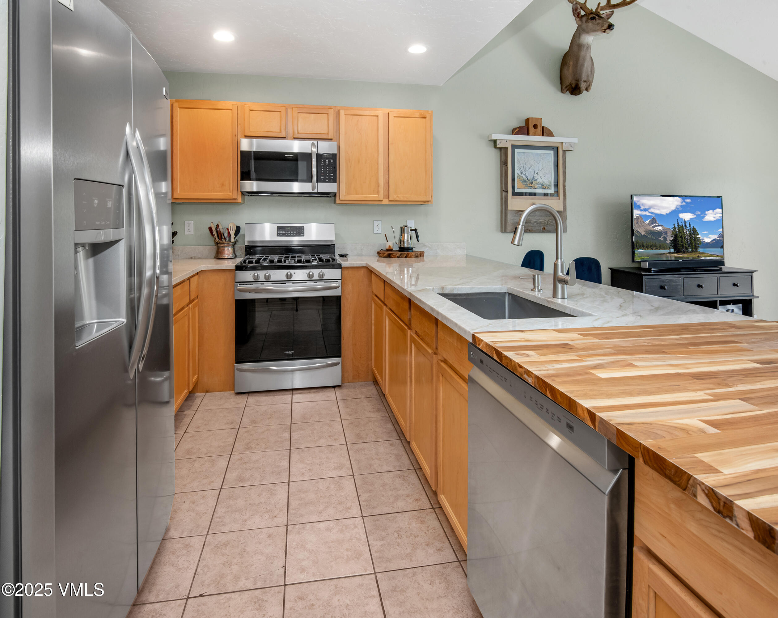 Gypsum, Colorado 81637, United States, 3 Bedrooms Bedrooms, ,3 BathroomsBathrooms,Residential,Active,150345