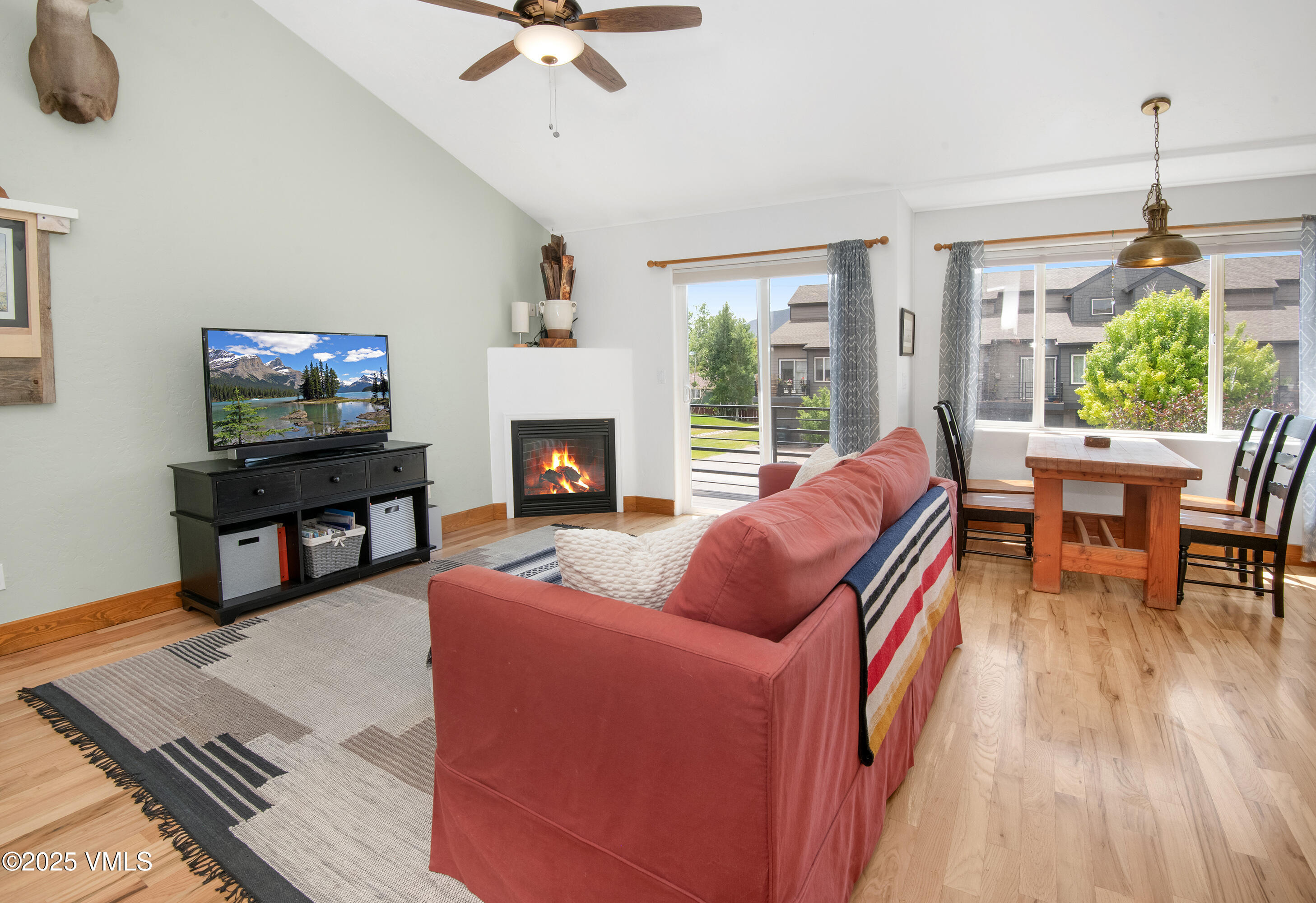 Gypsum, Colorado 81637, United States, 3 Bedrooms Bedrooms, ,3 BathroomsBathrooms,Residential,Active,150345