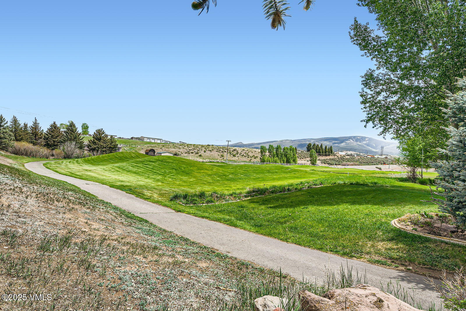 Gypsum, Colorado 81637, United States, 3 Bedrooms Bedrooms, ,3 BathroomsBathrooms,Residential,Active,172864