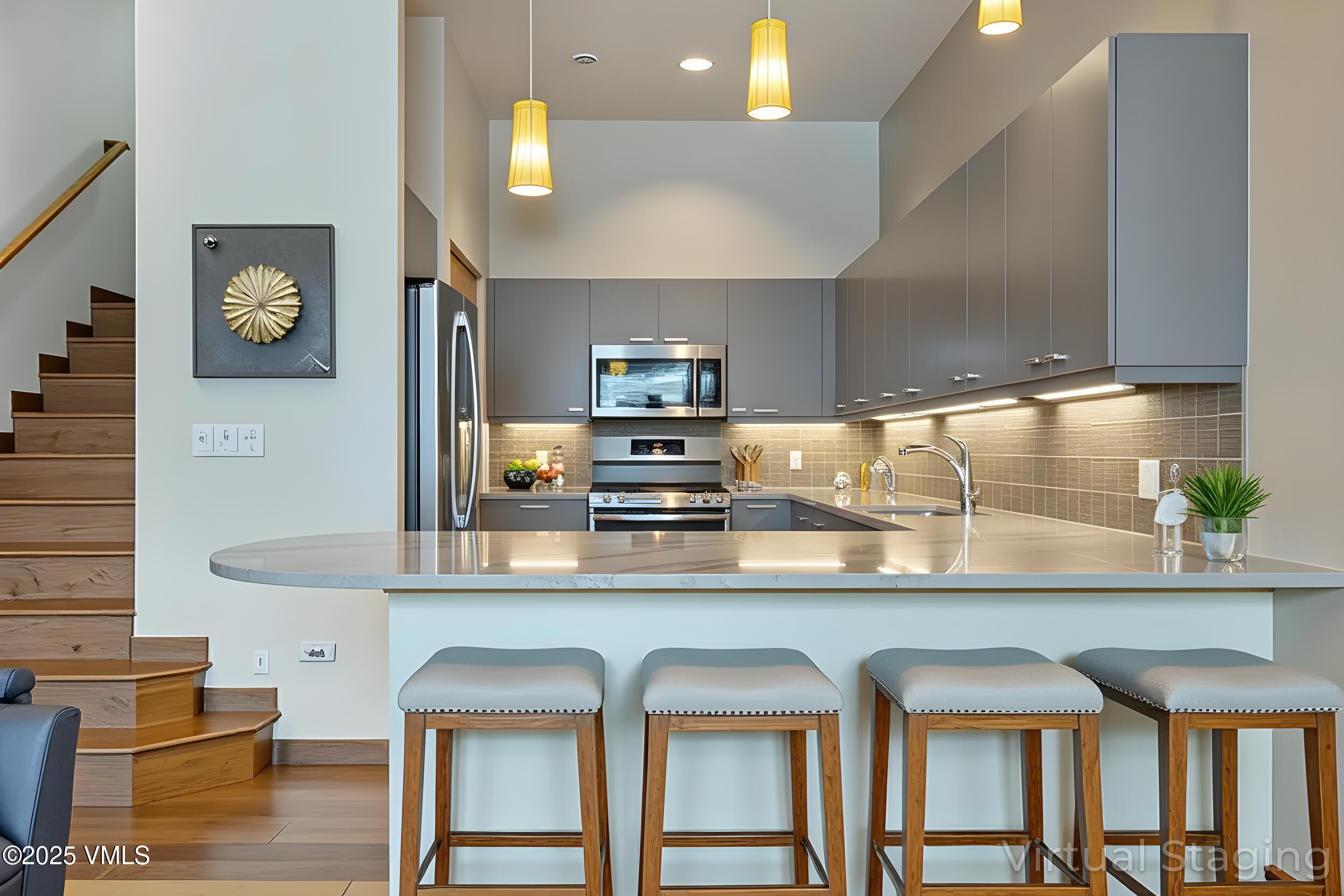 Vail, Colorado 81657, United States, 3 Bedrooms Bedrooms, ,4 BathroomsBathrooms,Residential,Active,95972