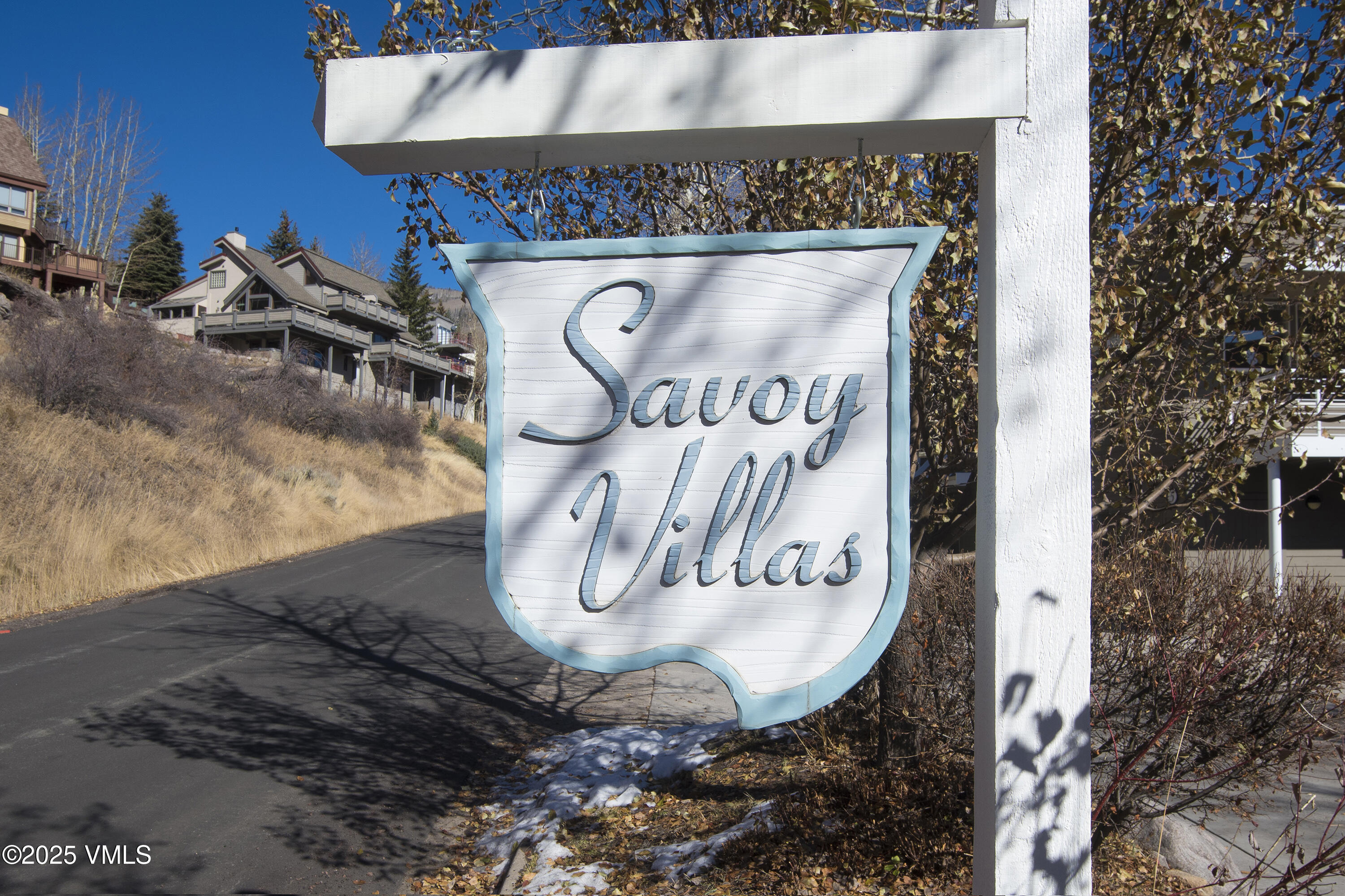 Vail, Colorado 81657, United States, 3 Bedrooms Bedrooms, ,4 BathroomsBathrooms,Residential,Active,95972