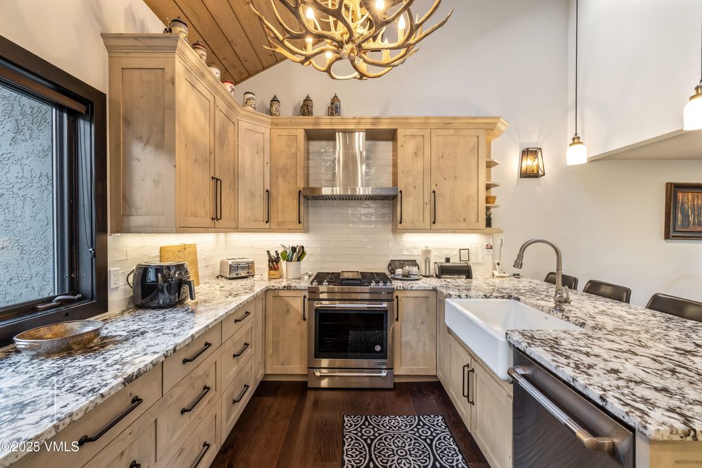 Photo of 149 Willis Place #164, Beaver Creek, CO 81620 (MLS # 1012994)