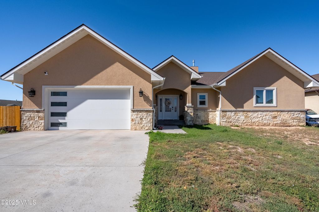 Photo of 1607 Balsam Loop, Rifle, CO 81650 (MLS # 1012917)