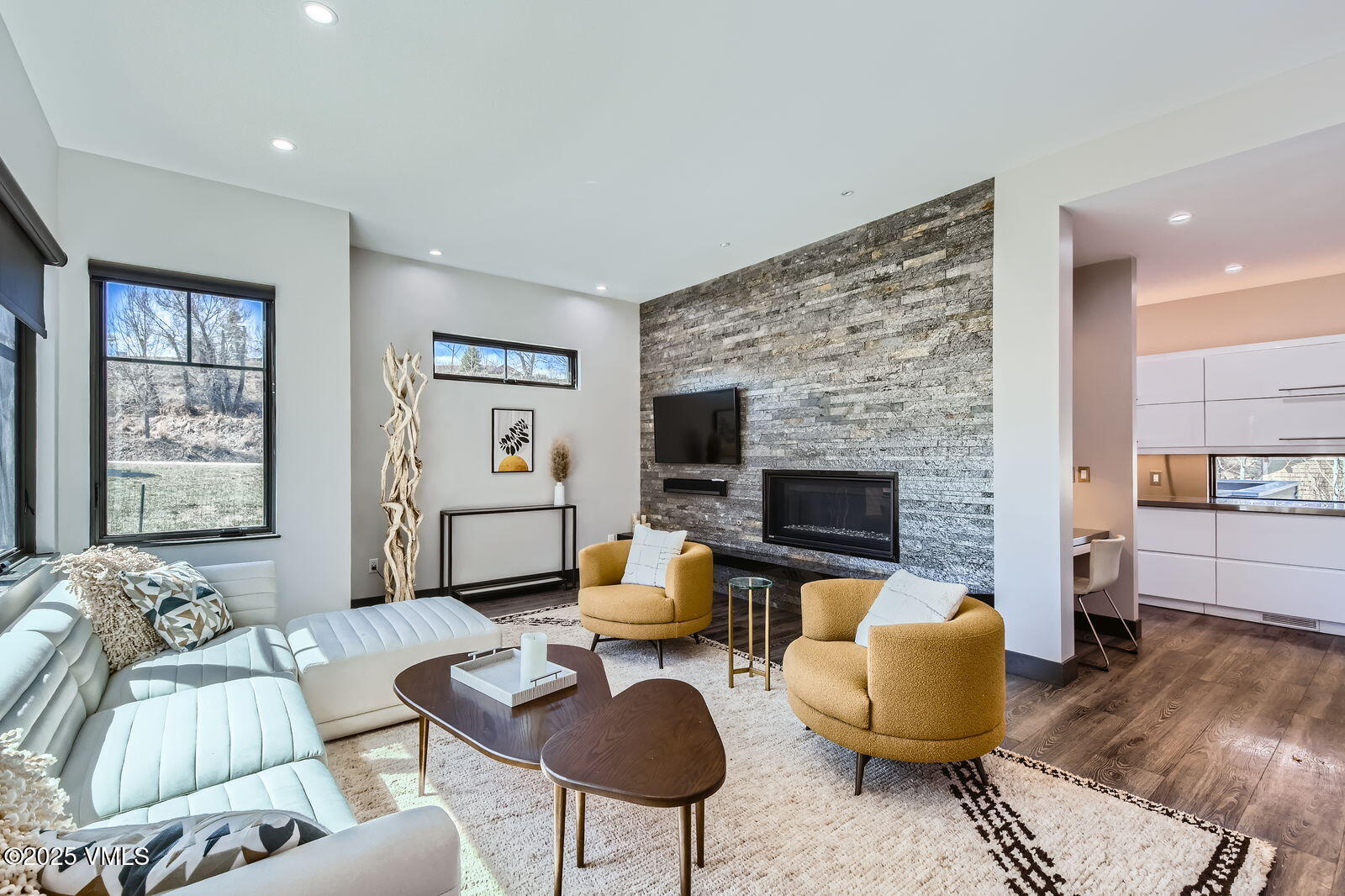 Eagle, Colorado 81631, United States, 6 Bedrooms Bedrooms, ,5 BathroomsBathrooms,Residential,Active,108270