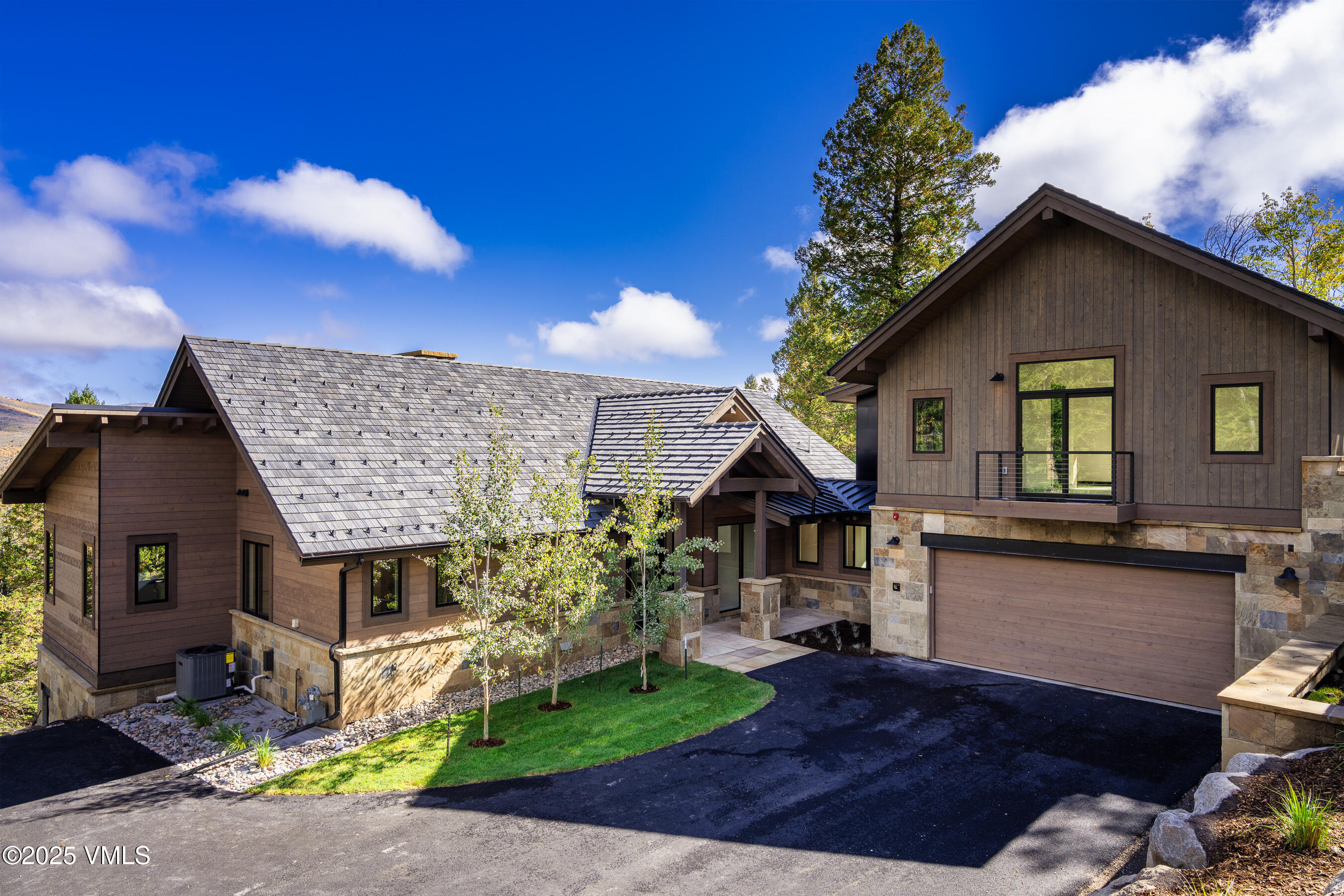 Edwards, Colorado 81632, United States, 5 Bedrooms Bedrooms, ,5 BathroomsBathrooms,Residential,Active,108047