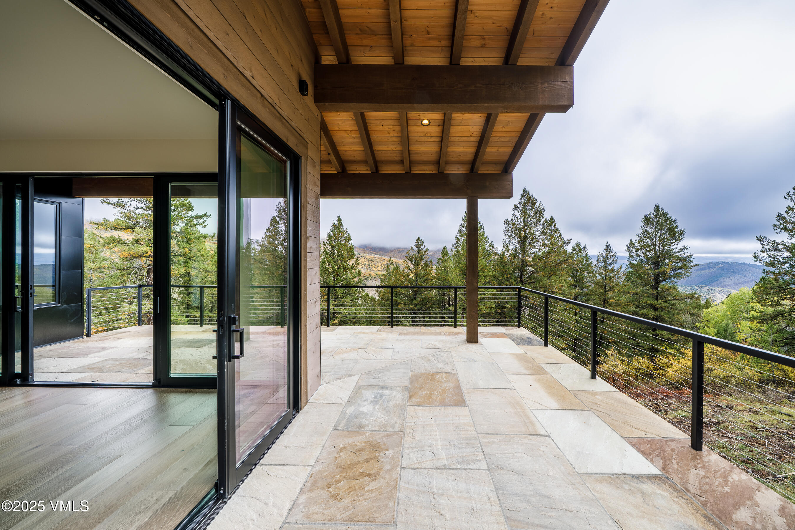 Edwards, Colorado 81632, United States, 5 Bedrooms Bedrooms, ,5 BathroomsBathrooms,Residential,Active,108047