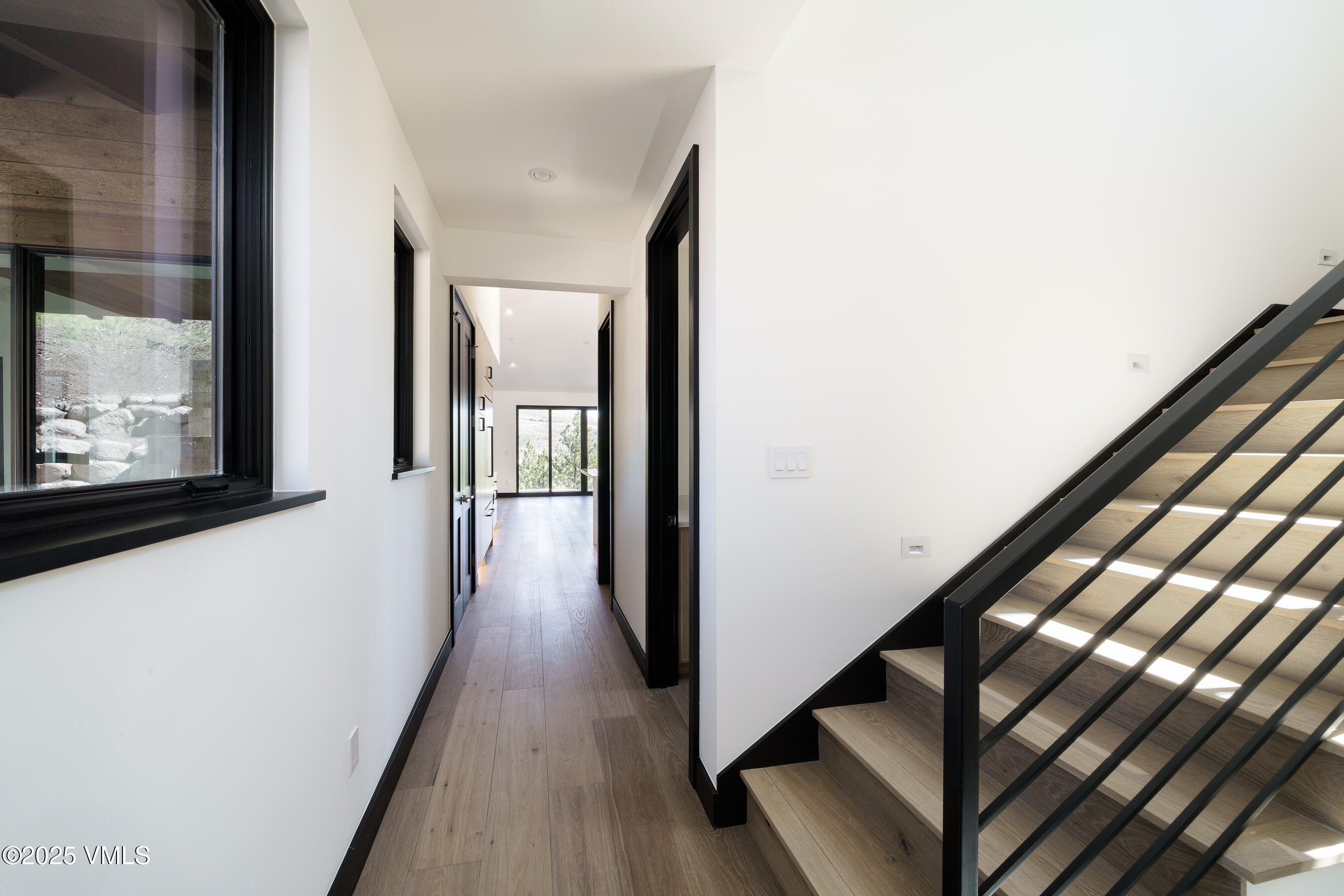 Edwards, Colorado 81632, United States, 5 Bedrooms Bedrooms, ,5 BathroomsBathrooms,Residential,Active,108047