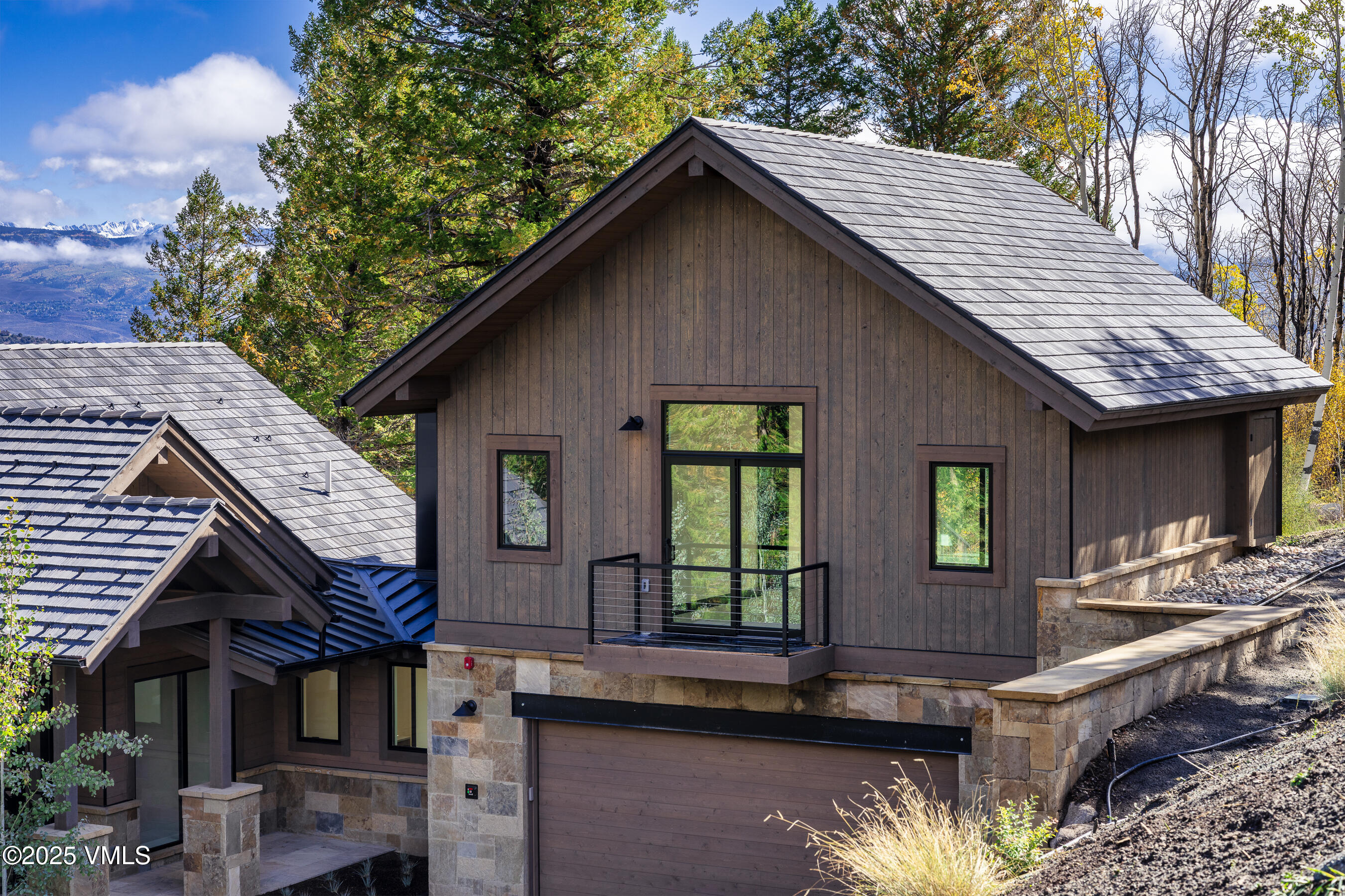 Edwards, Colorado 81632, United States, 5 Bedrooms Bedrooms, ,5 BathroomsBathrooms,Residential,Active,108047