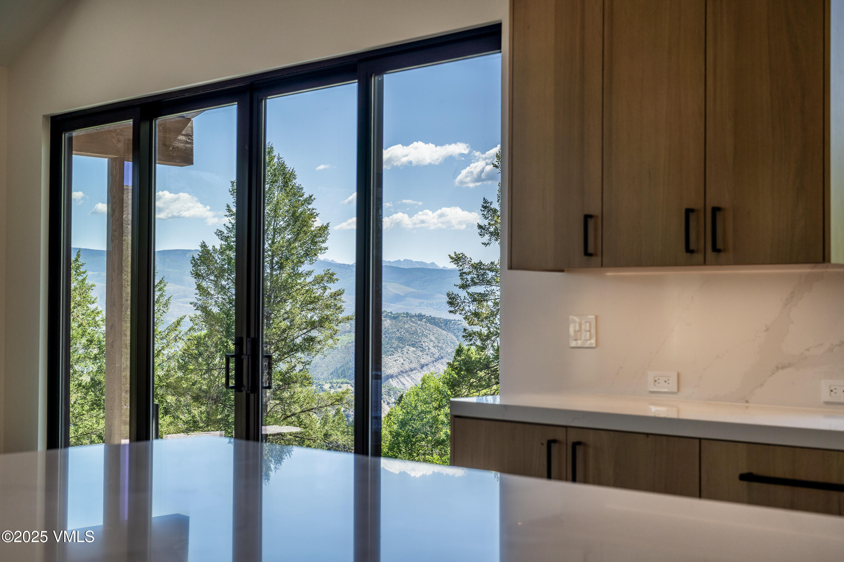 Edwards, Colorado 81632, United States, 5 Bedrooms Bedrooms, ,5 BathroomsBathrooms,Residential,Active,108047