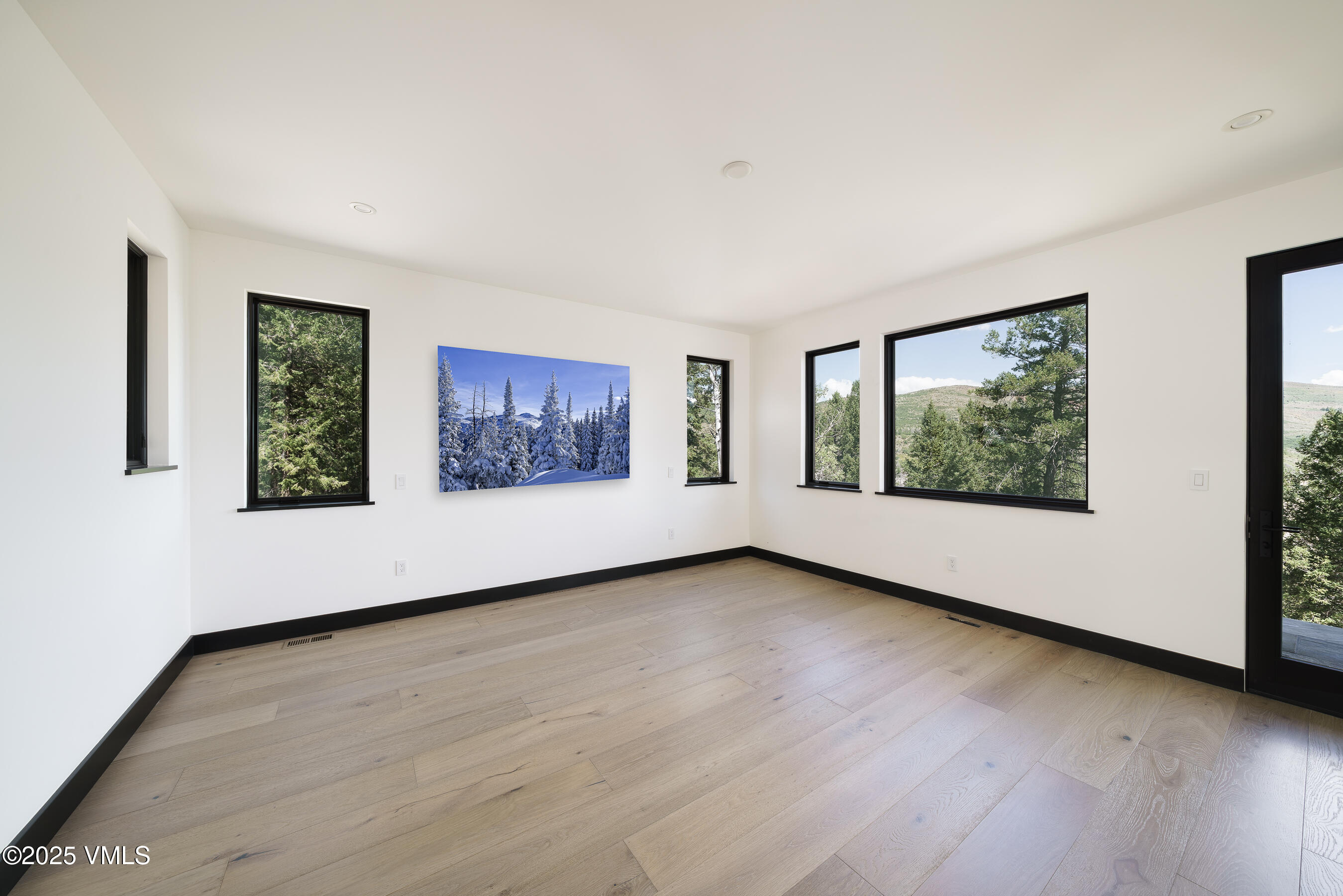 Edwards, Colorado 81632, United States, 5 Bedrooms Bedrooms, ,5 BathroomsBathrooms,Residential,Active,108047